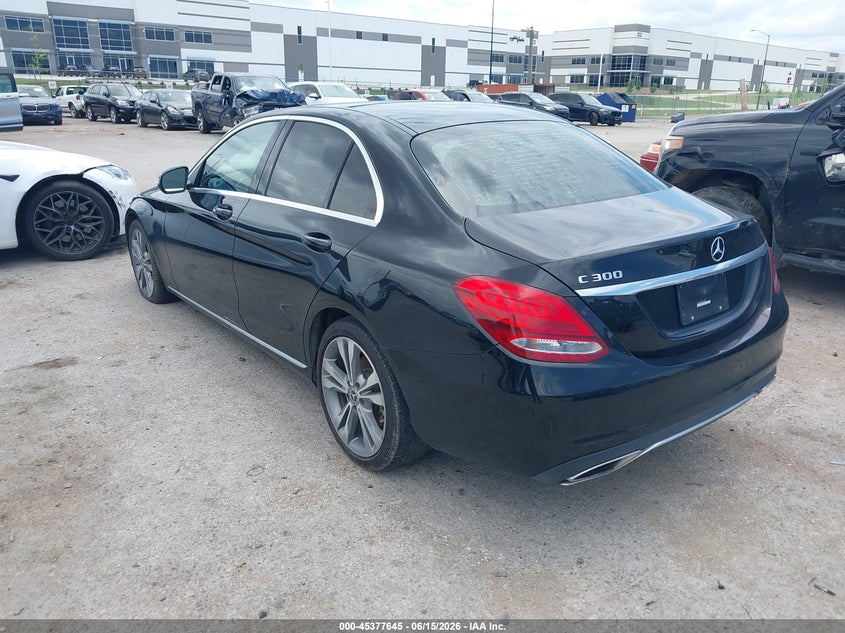 2018 Mercedes-benz C-klasse VIN WDDWF4JB9JR419788 IAAI salvage auction — SIDE, Original (Texas), sold $6,600 on 2026-08-15 (photo 3)