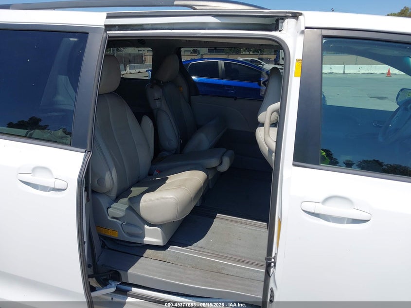2014 Toyota Sienna VIN 5TDYK3DC3ES455111 IAAI salvage auction — LEFT REAR, Salvage (California), sold $2,950 on 2026-07-13 (photo 8)