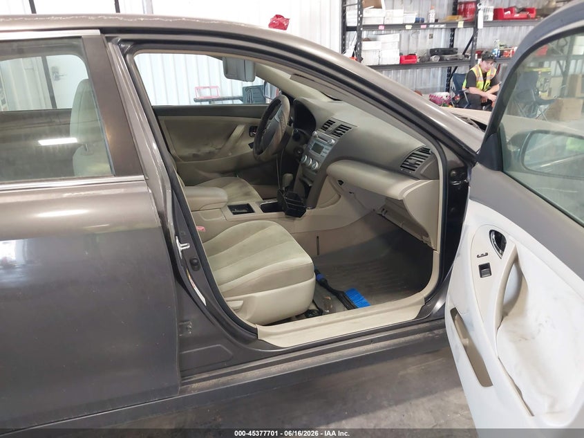 2007 Toyota Camry VIN JTNBE46K373044721 IAAI salvage auction — FRONT & REAR, Bill Of Sale (Colorado), sold $175 on 2026-07-29 (photo 5)