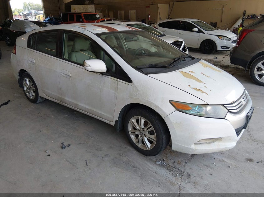 2010 Honda Insight VIN JHMZE2H70AS016645 IAAI salvage auction — VANDALISM, Clear (Tennessee), sold $300 on 2026-07-06 (photo 1)