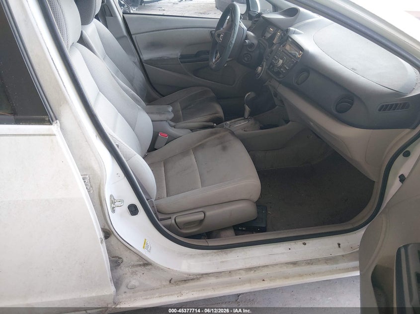 2010 Honda Insight VIN JHMZE2H70AS016645 IAAI salvage auction — VANDALISM, Clear (Tennessee), sold $300 on 2026-07-06 (photo 5)