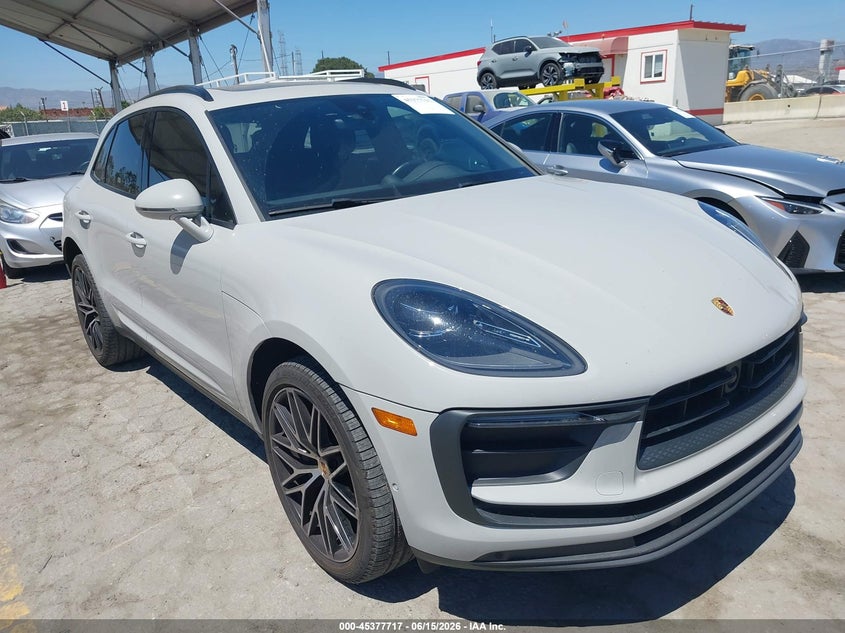2023 Porsche Macan VIN WP1AA2A51PLB20209 — IAAI salvage auction photo