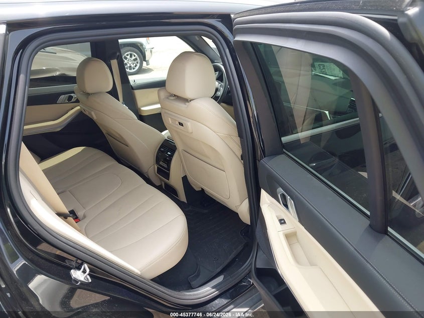 2020 BMW X5 VIN 5UXCR4C0XL9B48020 IAAI salvage auction — LEFT REAR, Original (Texas), sold $18,550 on 2026-07-29 (photo 8)