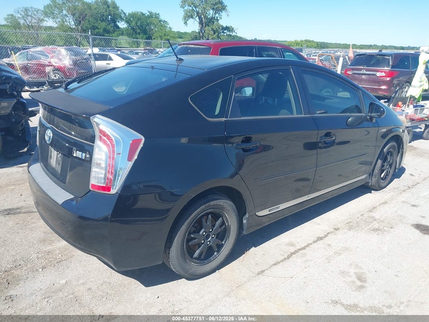 2012 Toyota Prius VIN JTDKN3DU0C5409440 IAAI salvage auction — SIDE, Regular Certificate (Iowa), sold $800 on 2026-07-28 (photo 4)