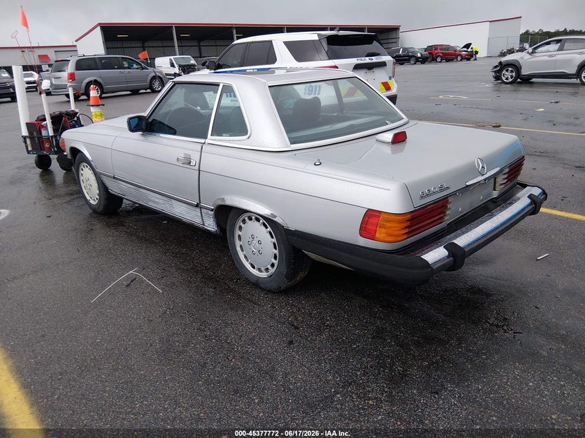 1986 Mercedes-benz 560 VIN WDBBA48D6GA042907 IAAI salvage auction — FRONT END, Clear (South Carolina), sold $3,900 on 2026-07-29 (photo 3)