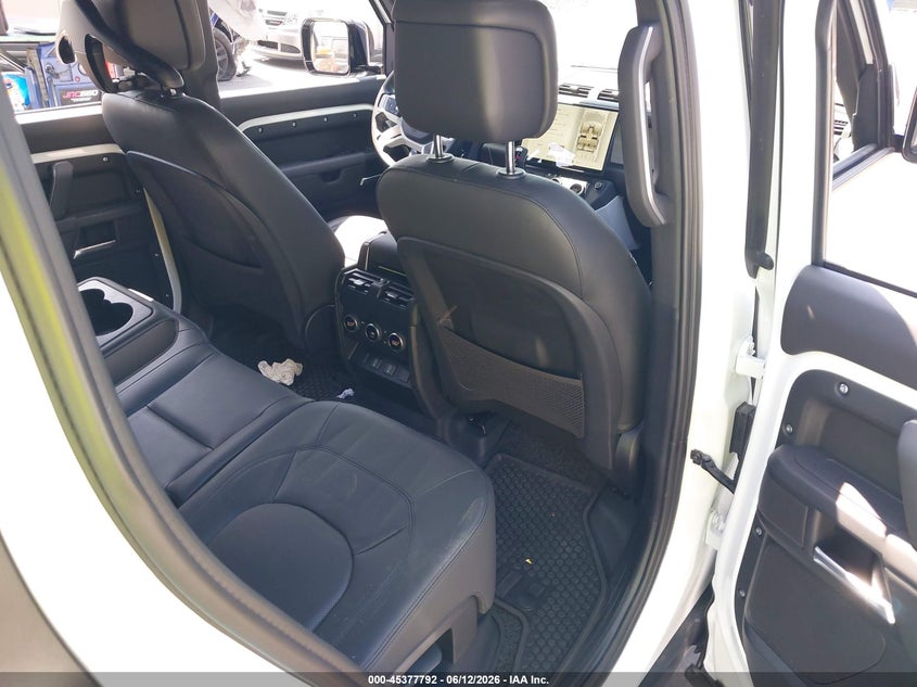 2026 Land rover Defender VIN SALE2FEU2T2509006 IAAI salvage auction — LEFT REAR, Salvage Title, sold $20,400 on 2026-07-22 (photo 8)