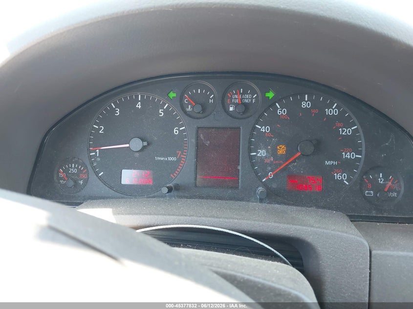 2001 Audi A6 VIN WAUEH64BX1N001994 IAAI salvage auction — NORMAL WEAR, Clear - Dealer Only (California), sold $300 on 2026-07-09 (photo 7)