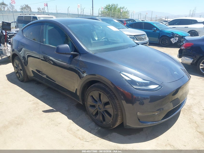2024 Tesla Model y VIN 7SAYGDEE7RF182288 IAAI salvage auction — LEFT REAR, Clear (California), sold $28,100 on 2026-07-08 (photo 1)