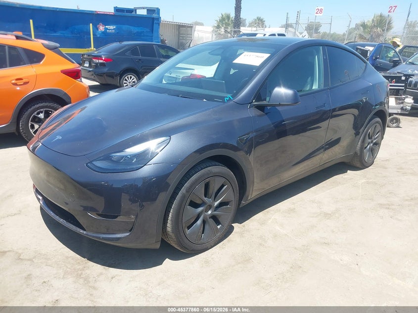 2024 Tesla Model y VIN 7SAYGDEE7RF182288 IAAI salvage auction — LEFT REAR, Clear (California), sold $28,100 on 2026-07-08 (photo 2)