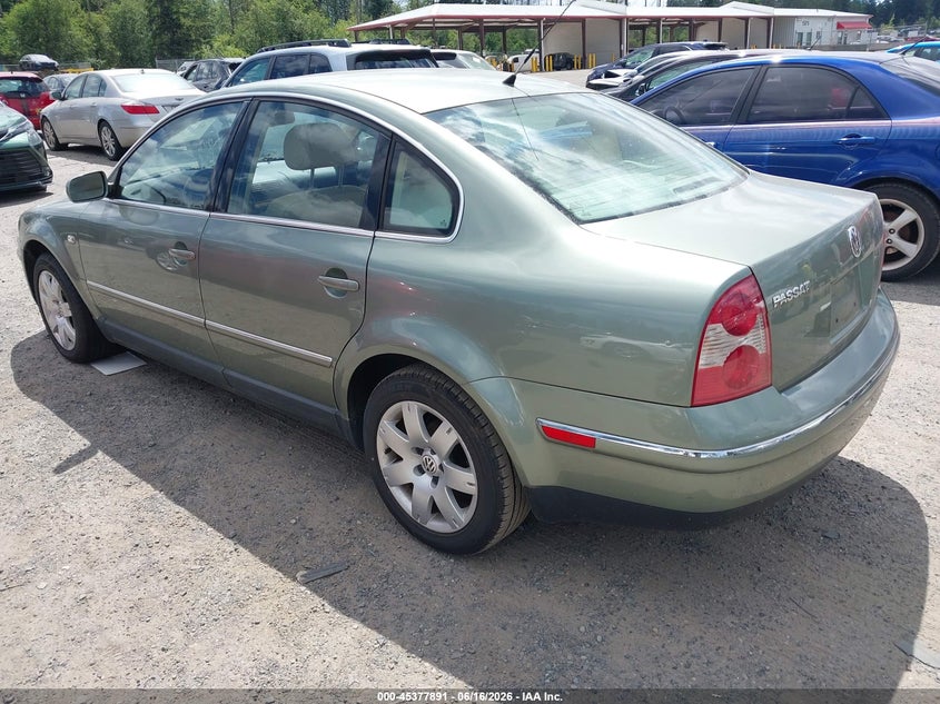 2002 Volkswagen Passat VIN WVWRH63B72P135826 IAAI salvage auction — NORMAL WEAR, Affidavit In Lieu Of Title (Washington), sold $250 on 2026-07-08 (photo 3)