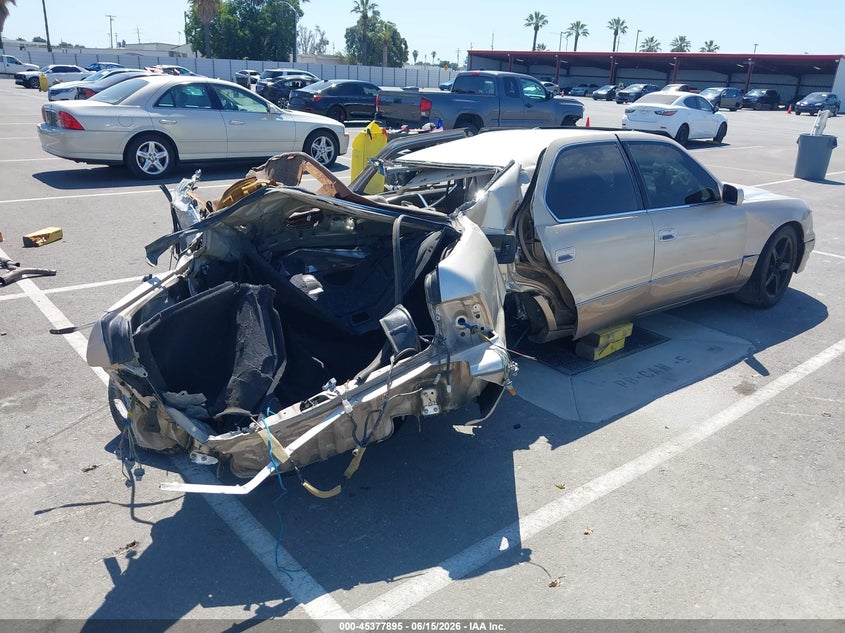 1995 Lexus Ls 400 VIN JT8UF22E7S0008182 IAAI salvage auction — REAR END, Non-Repairable (California), sold $25 on 2026-07-28 (photo 4)