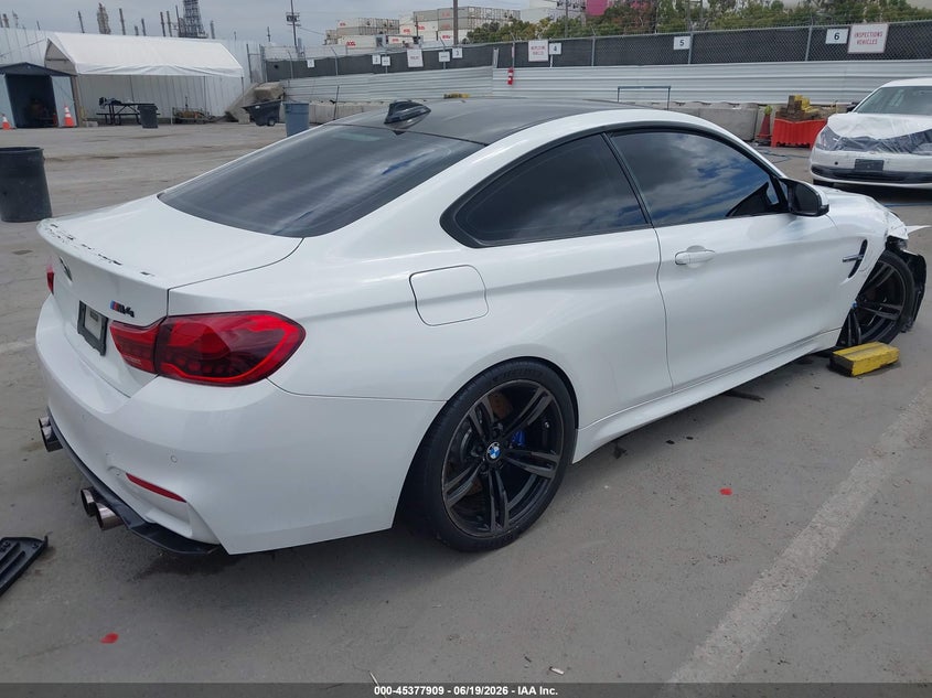 2015 BMW M4 VIN WBS3R9C55FK330432 IAAI salvage auction — FRONT END, Salvage (California), sold $11,300 on 2026-08-19 (photo 4)