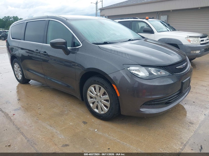 2020 Chrysler Voyager VIN 2C4RC1AG5LR249307 — IAAI salvage auction photo