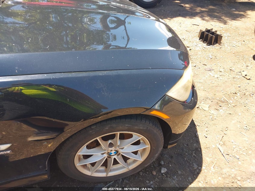 2010 BMW 3 series VIN WBAPK5C50AA650615 IAAI salvage auction — NORMAL WEAR, Clear (New York), sold $550 on 2026-07-14 (photo 6)