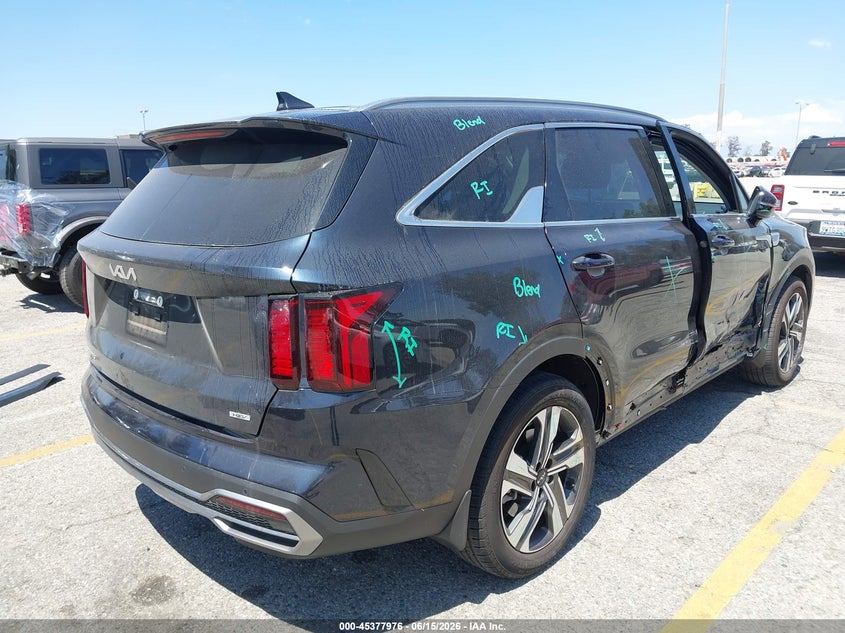 2024 Kia Sorento VIN KNDRHDLG1R5259290 IAAI salvage auction — RIGHT SIDE, Salvage Title, sold $12,600 on 2026-07-28 (photo 4)
