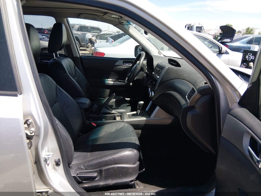2010 Subaru Forester VIN JF2SH6DC8AH700281 IAAI salvage auction — LEFT & RIGHT, Salvage (Colorado), sold $25 on 2026-07-28 (photo 5)