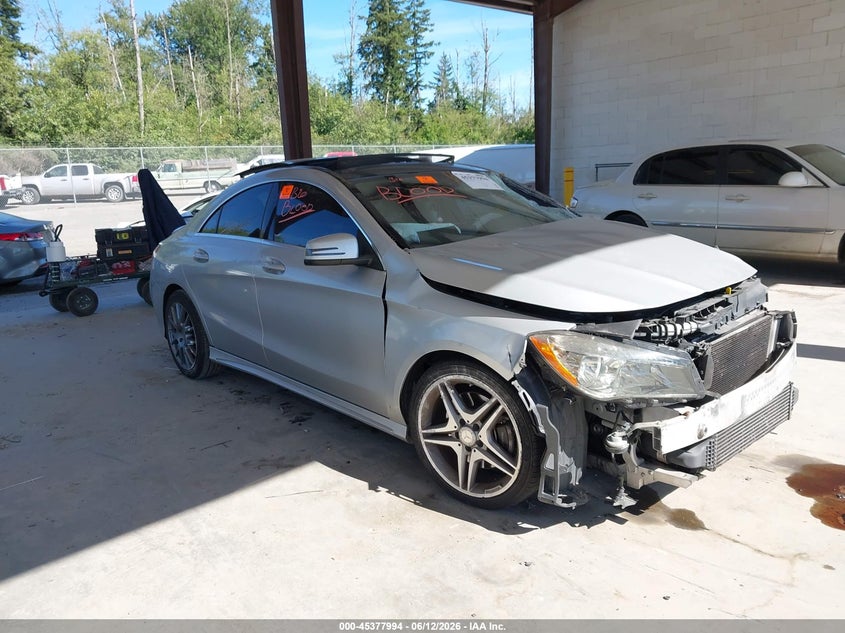 2014 Mercedes-benz Cla-klasse VIN WDDSJ4EB7EN056735 IAAI salvage auction — BIO HAZARD, Salvage Title, sold $725 on 2026-07-15 (photo 1)