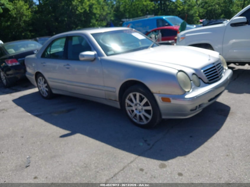 2002 Mercedes-benz E-class VIN WDBJF83JX2X069650 IAAI salvage auction — FRONT END, Salvage (Kentucky), sold $375 on 2026-07-13 (photo 1)