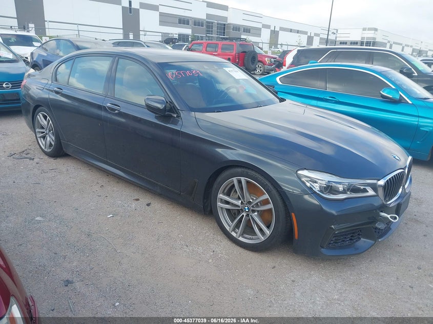 2017 BMW 7er VIN WBA7F2C32HG422771 IAAI salvage auction — ENGINE DAMAGE, Original (Texas), sold $4,750 on 2026-09-07 (photo 1)