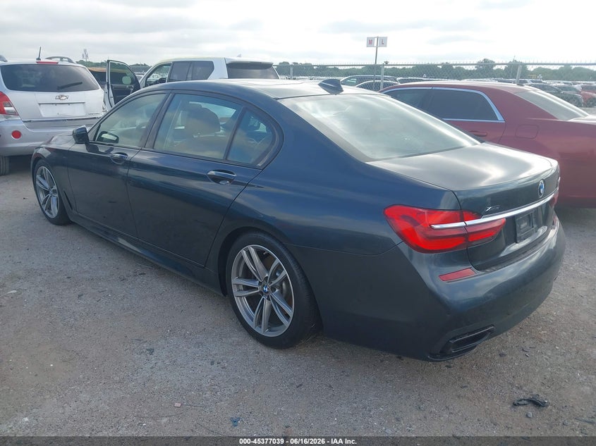 2017 BMW 7er VIN WBA7F2C32HG422771 IAAI salvage auction — ENGINE DAMAGE, Original (Texas), sold $4,750 on 2026-09-07 (photo 3)
