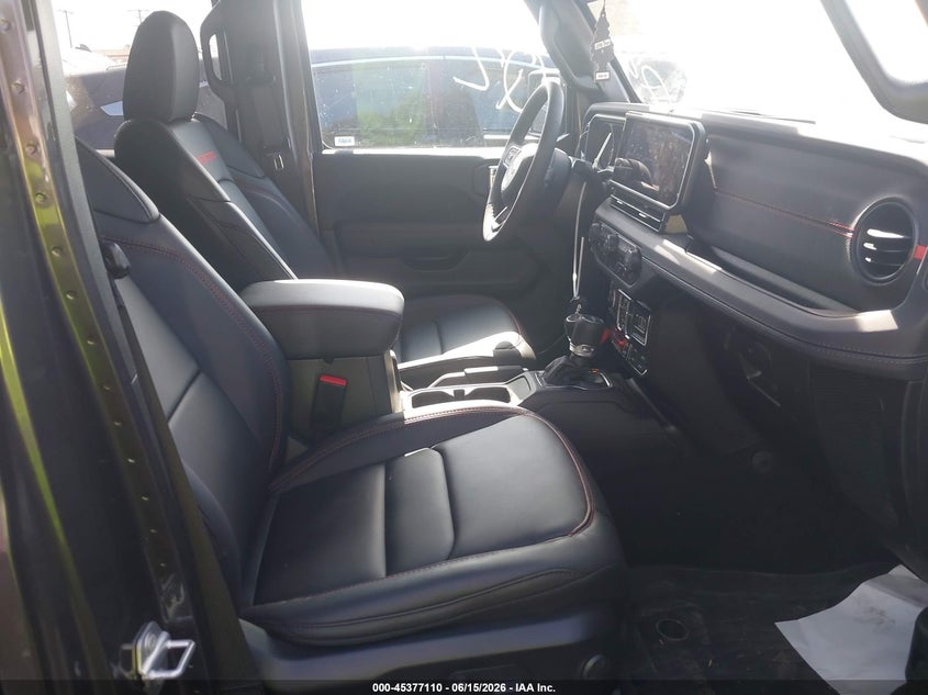 2026 Jeep Gladiator VIN 1C6RJTBG3TL177149 IAAI salvage auction — LEFT FRONT, Wait Title, sold $32,600 on 2026-09-16 (photo 5)