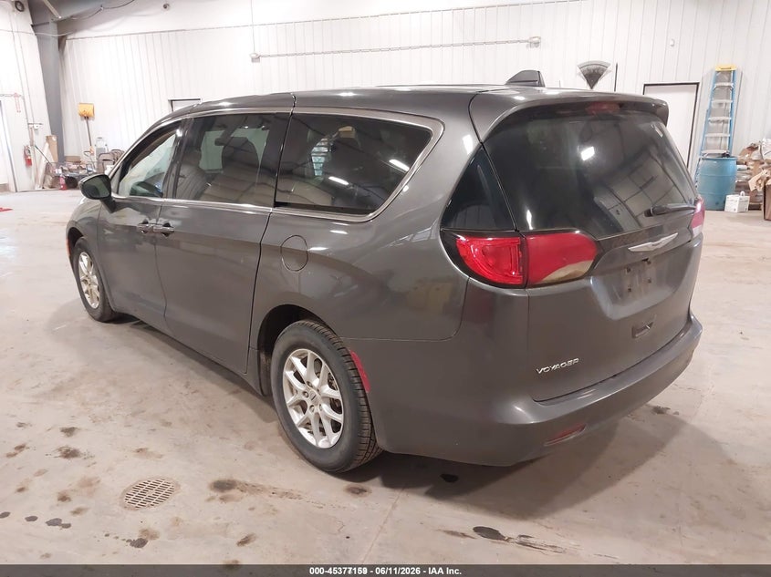 2022 Chrysler Voyager VIN 2C4RC1CG7NR127760 IAAI salvage auction — NORMAL WEAR, Sf97 (South Dakota), sold $14,650 on 2026-08-06 (photo 3)