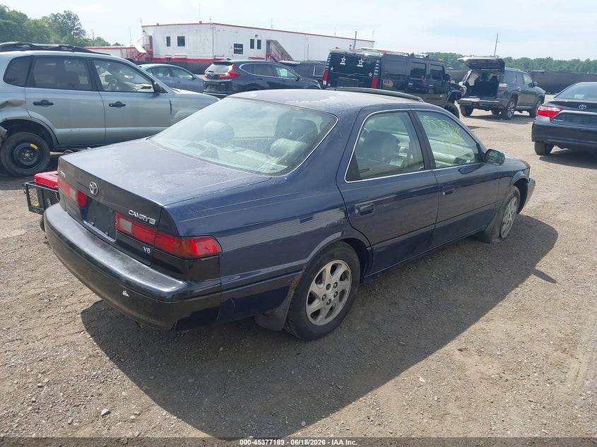 1998 Toyota Camry VIN JT2BF28K3W0094031 IAAI salvage auction — FRONT END, Salvage - Greater Than 75% (Maryland), sold $200 on 2026-07-08 (photo 4)