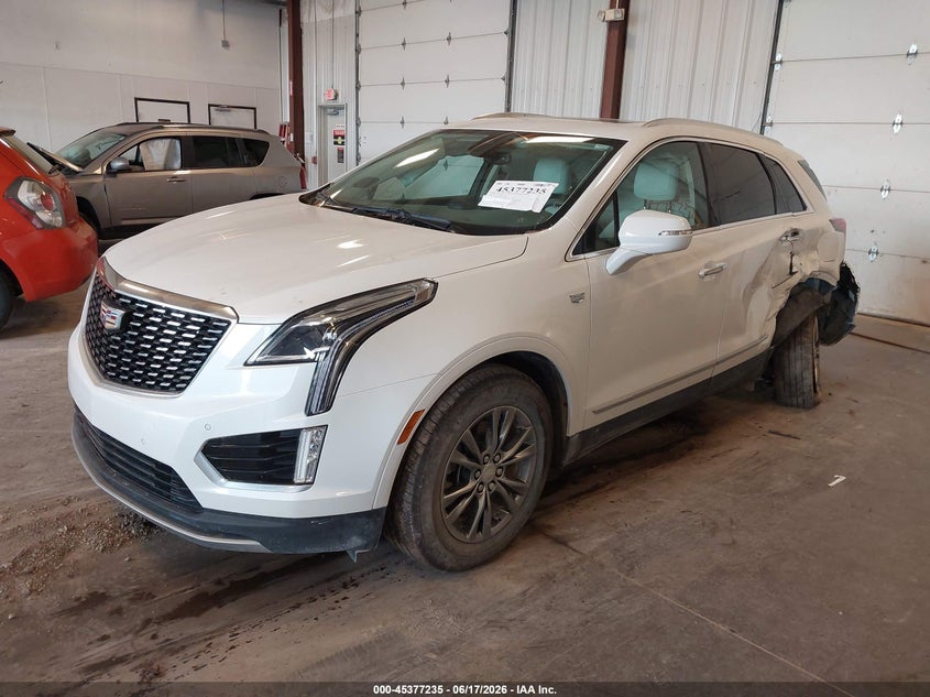 2023 Cadillac Xt5 VIN 1GYKNDR4XPZ191983 IAAI salvage auction — LEFT SIDE, Clear (Michigan), sold $6,600 on 2026-07-29 (photo 2)