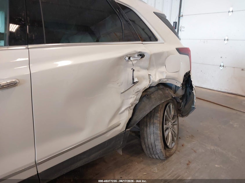 2023 Cadillac Xt5 VIN 1GYKNDR4XPZ191983 IAAI salvage auction — LEFT SIDE, Clear (Michigan), sold $6,600 on 2026-07-29 (photo 6)