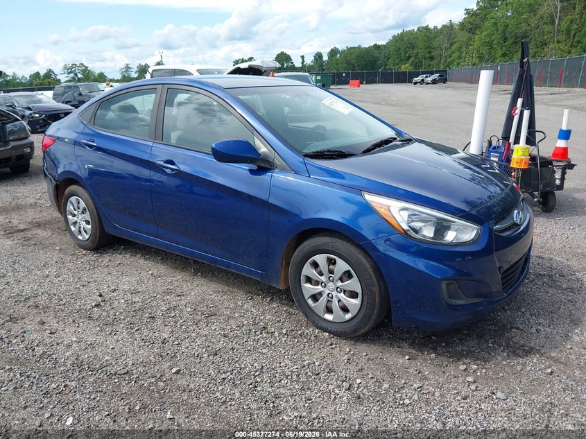2017 Hyundai Accent VIN KMHCT4AE5HU251828 IAAI salvage auction — REAR END, Salvage (South Carolina), sold $800 on 2026-07-21 (photo 1)