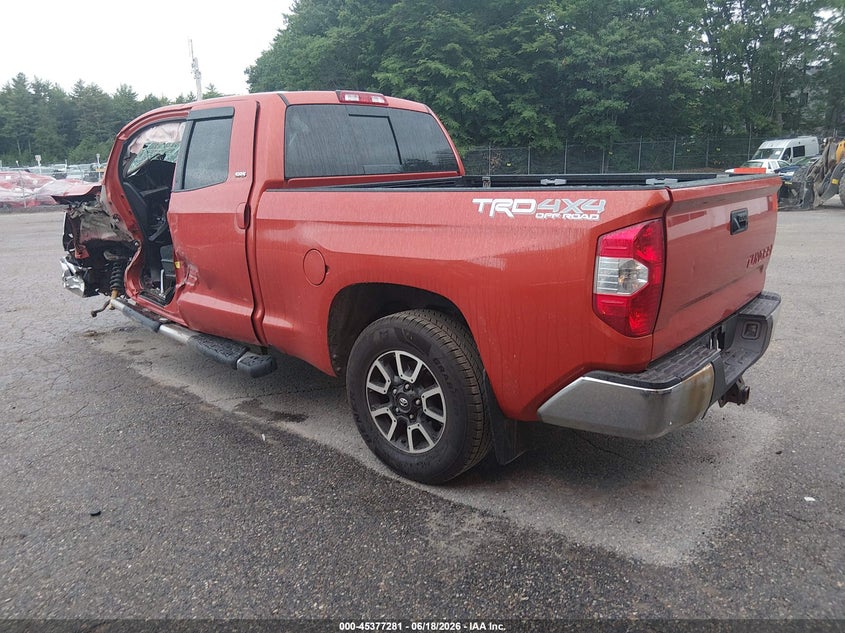 2017 Toyota Tundra VIN 5TFUY5F16HX660313 IAAI salvage auction — SIDE, Salvage Title, sold $3,200 on 2026-07-31 (photo 3)