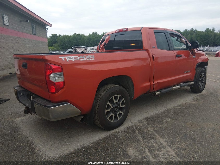 2017 Toyota Tundra VIN 5TFUY5F16HX660313 IAAI salvage auction — SIDE, Salvage Title, sold $3,200 on 2026-07-31 (photo 4)