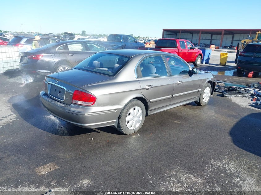 2002 Hyundai Sonata VIN KMHWF25H52A659994 IAAI salvage auction — LEFT FRONT, Salvage (Missouri), sold $250 on 2026-07-14 (photo 4)