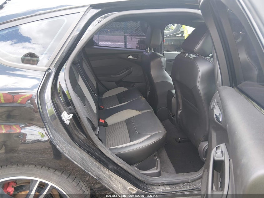 2015 Ford Focus st VIN 1FADP3L93FL341107 IAAI salvage auction — FRONT END, Salvage Title, sold $375 on 2026-07-31 (photo 8)