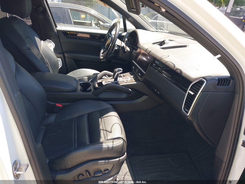 2022 Porsche Cayenne VIN WP1AA2AY4NDA04231 IAAI salvage auction — LEFT FRONT, Mv-907A (New York), sold $21,100 on 2026-07-26 (photo 5)