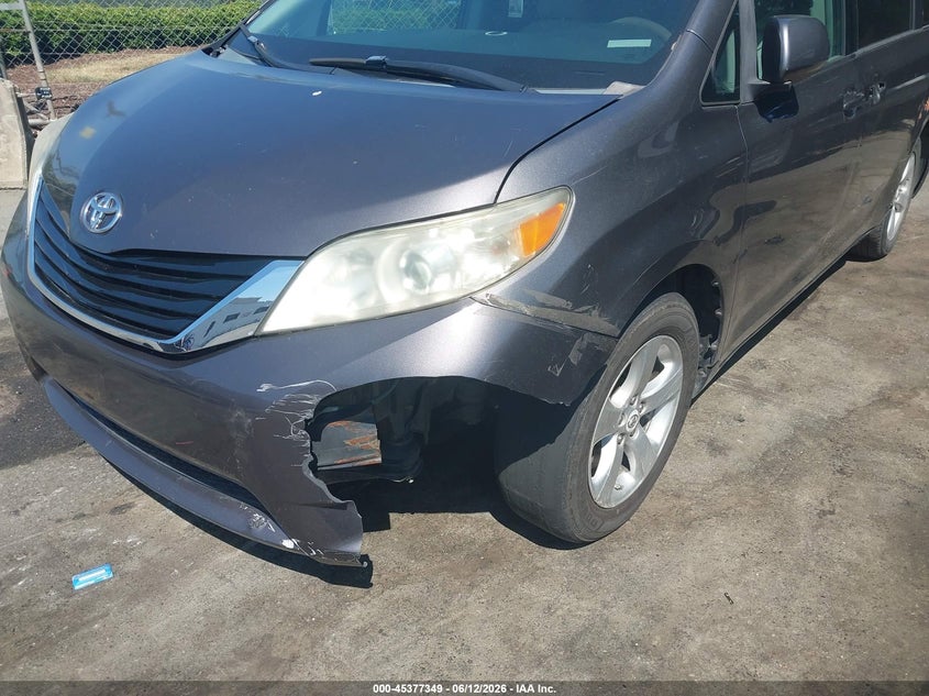 2012 Toyota Sienna VIN 5TDKK3DC9CS188978 IAAI salvage auction — NORMAL WEAR, Clear (North Carolina), sold $2,150 on 2026-07-16 (photo 6)