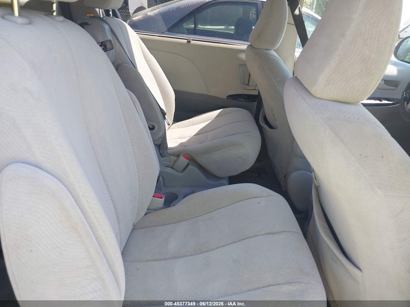 2012 Toyota Sienna VIN 5TDKK3DC9CS188978 IAAI salvage auction — NORMAL WEAR, Clear (North Carolina), sold $2,150 on 2026-07-16 (photo 8)