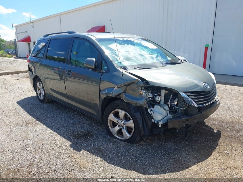 2013 Toyota Sienna VIN 5TDKK3DCXDS358217 IAAI salvage auction — FRONT END, Salvage (Illinois), sold $2,150 on 2026-07-22 (photo 1)