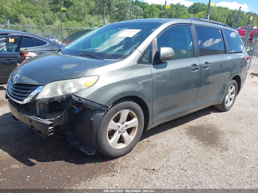 2013 Toyota Sienna VIN 5TDKK3DCXDS358217 IAAI salvage auction — FRONT END, Salvage (Illinois), sold $2,150 on 2026-07-22 (photo 2)
