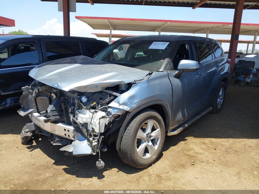 2022 Toyota Highlander VIN 5TDZZRAH0NS113523 IAAI salvage auction — FRONT END, Salvage Title, sold $12,400 on 2026-07-28 (photo 2)
