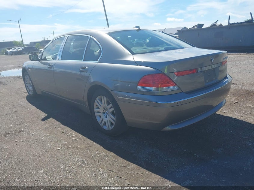 2003 BMW 7er VIN WBAGN63433DR12505 IAAI salvage auction — RIGHT SIDE, Clear (Michigan), sold $650 on 2026-07-09 (photo 3)