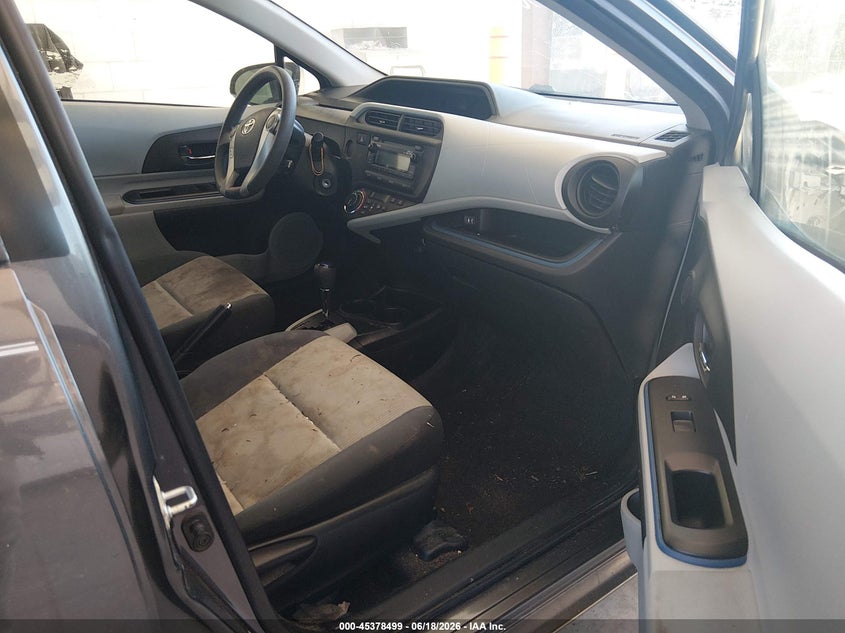 2012 Toyota Prius c VIN JTDKDTB31C1022982 IAAI salvage auction — RIGHT FRONT, Bill Of Sale (Washington), sold $825 on 2026-07-16 (photo 5)