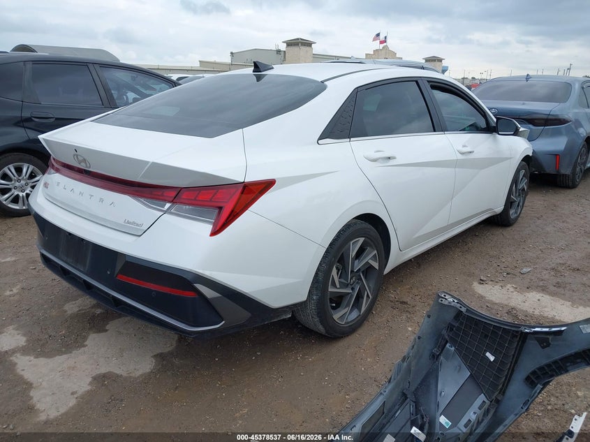 2024 Hyundai Elantra VIN KMHLP4DG5RU743004 IAAI salvage auction — FRONT END, Salvage Title, sold $7,000 on 2026-08-26 (photo 4)