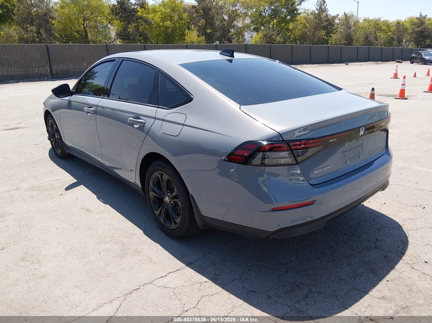 2025 Honda Accord VIN 1HGCY1F43SA021980 IAAI salvage auction — RIGHT SIDE, Salvage (California), sold $8,100 on 2026-07-29 (photo 3)