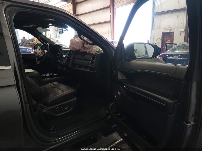 2021 Ford Expedition VIN 1FMJU2AT8MEA56477 IAAI salvage auction — FRONT END, Salvage Title, sold $25 on 2026-07-24 (photo 5)