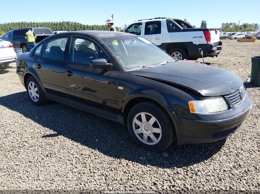 2000 Volkswagen Passat VIN WVWMA23B1YP362252 IAAI salvage auction — FRONT END, Clear - Public Restricted (Oregon), sold $25 on 2026-07-29 (photo 1)