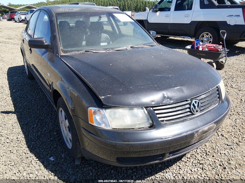 2000 Volkswagen Passat VIN WVWMA23B1YP362252 IAAI salvage auction — FRONT END, Clear - Public Restricted (Oregon), sold $25 on 2026-07-29 (photo 6)