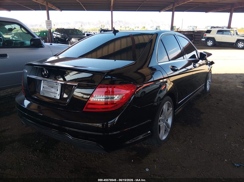 2013 Mercedes-benz C-klasse VIN WDDGF4HB1DA796936 IAAI salvage auction — FRONT END, Salvage (Arizona), sold $400 on 2026-07-21 (photo 4)