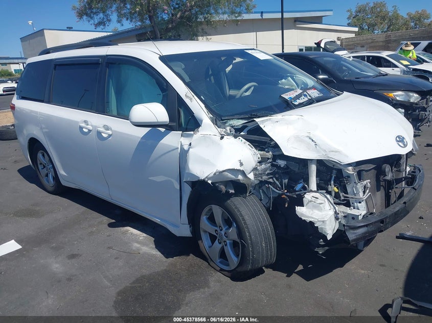 2014 Toyota Sienna VIN 5TDKK3DC7ES446515 IAAI salvage auction — FRONT END, Salvage Certificate (California), sold $2,250 on 2026-07-24 (photo 1)