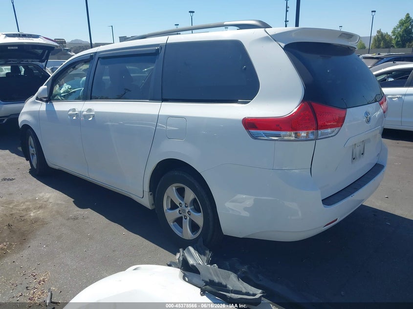 2014 Toyota Sienna VIN 5TDKK3DC7ES446515 IAAI salvage auction — FRONT END, Salvage Certificate (California), sold $2,250 on 2026-07-24 (photo 3)